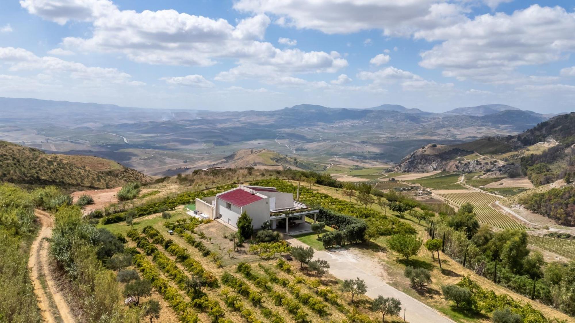 Villa Bonifato Vista Sulle Campagne E Sul Mare Siciliano Cozy House Italy Alcamo Ngoại thất bức ảnh