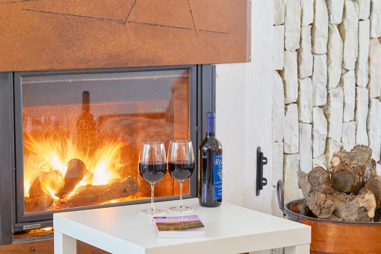 Villa Bonifato Vista Sulle Campagne E Sul Mare Siciliano Cozy House Italy Alcamo Ngoại thất bức ảnh